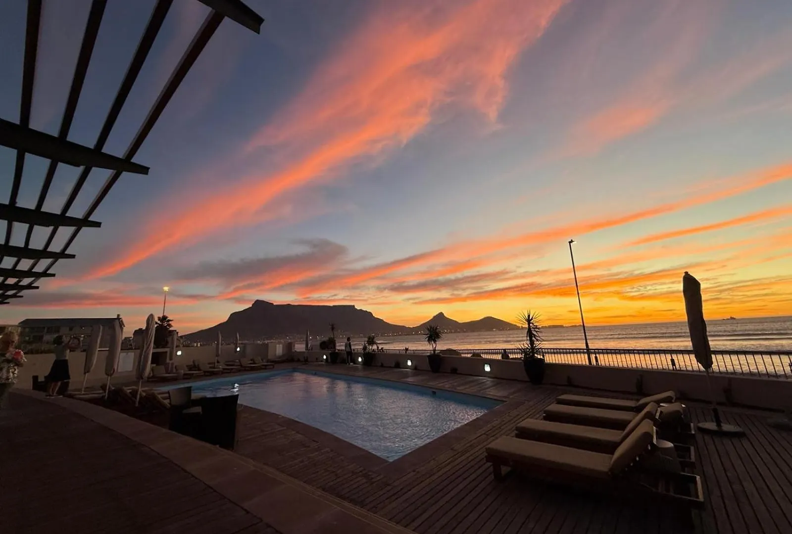 Lagoon Shoreline Penthouse Cape Town 0*,  Güney Afrika